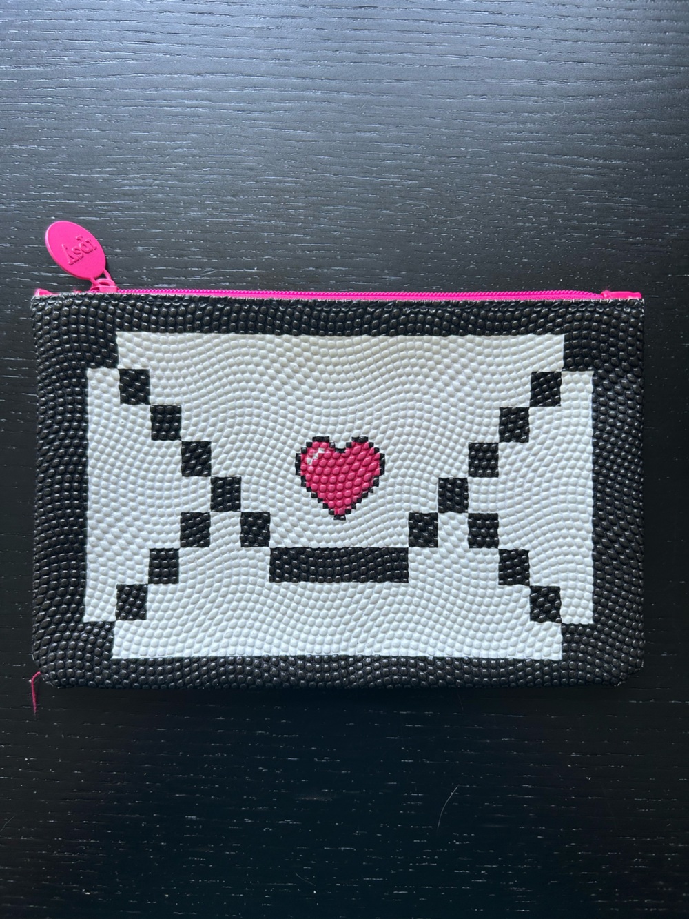 5/$25 Ipsy February 2016 Bag Pixel Heart Envelope Zip Pouch - Pink & Black